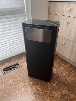Black Stainless Steel Trash Can