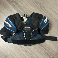 Bauer XLP S21 Shoulder and torso pads
