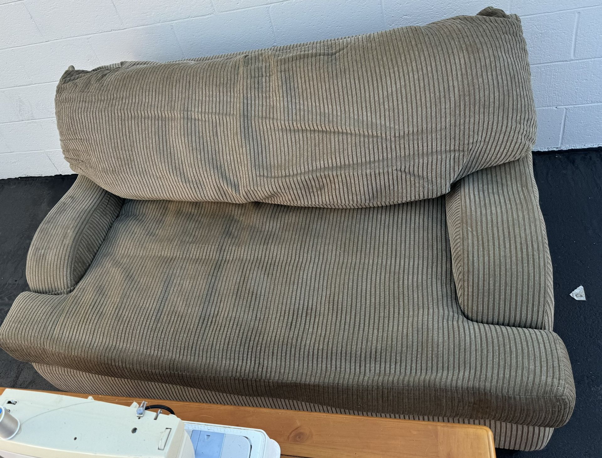 Loveseat & Ottoman