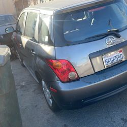 04scion XA Partes 