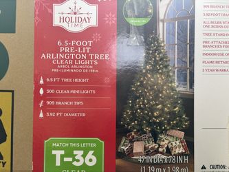 6.5 ft. Arlington Christmas Tree