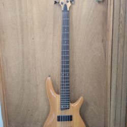  Ibanez Sound gear SR405 Bass Guitar