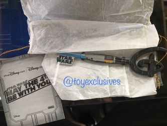 Limited Edition Disney Star Wars Key. May the 4th Be With You StarWars Disneyland Key 🔑