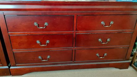 ACME LOUIS PHILIPPE III 6 DRAWER DRESSER