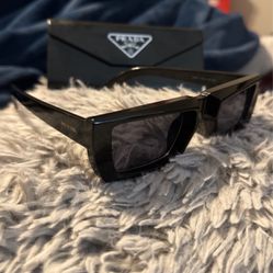 Prada fashion sunglasses 
