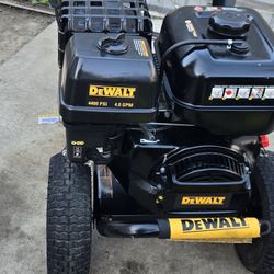 4400 Dewalt Power Washer  