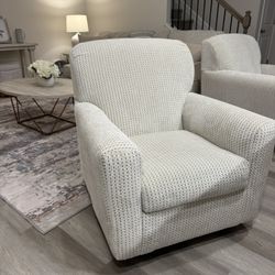IVORY SWIVEL GLIDER ACCENT CHAIR 