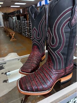 Men’s Boots