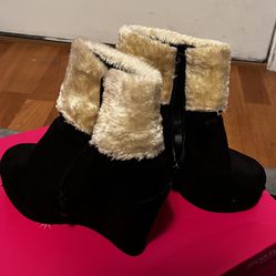 Black Ankle Boots With Fur