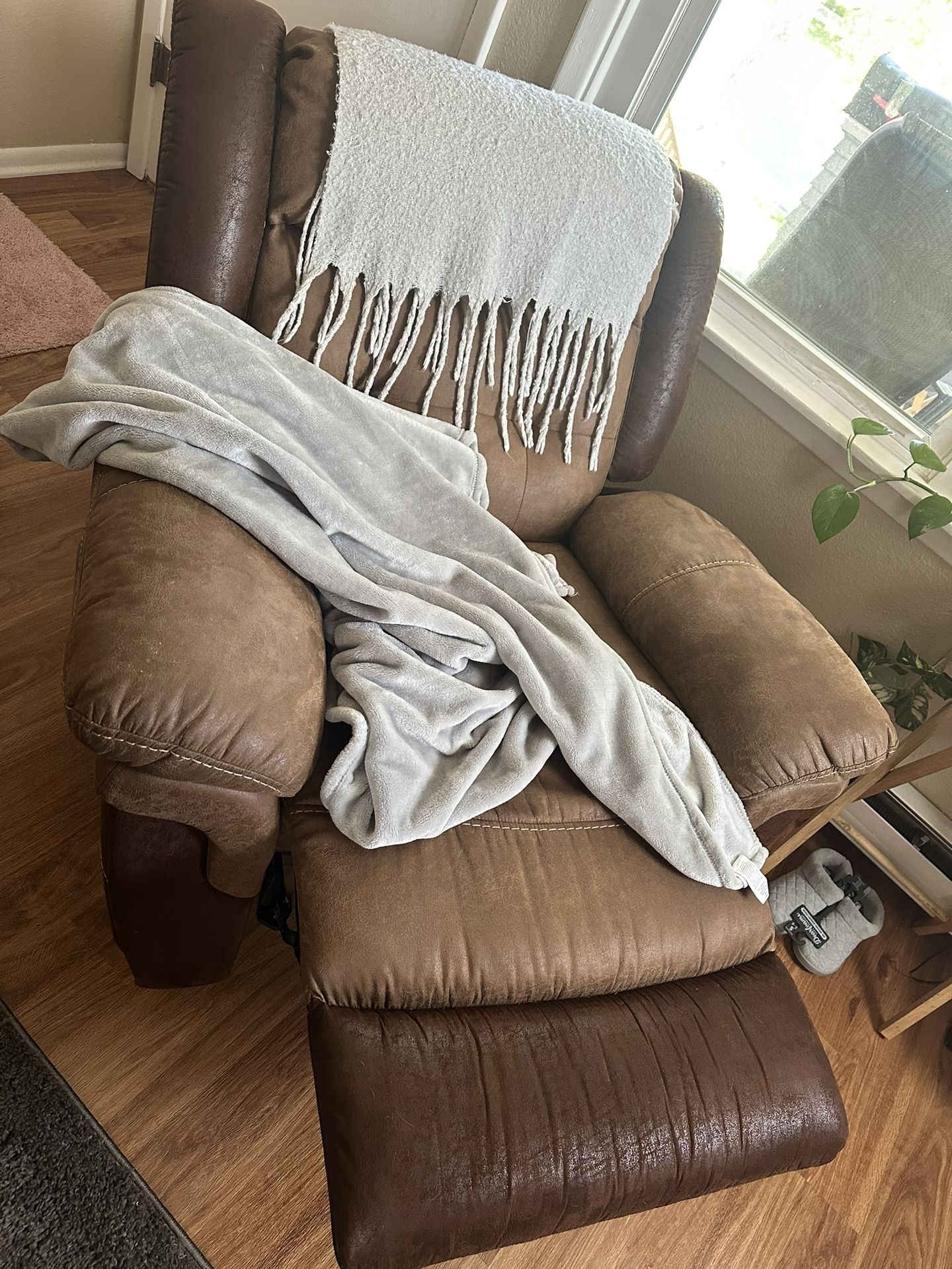 Recliner