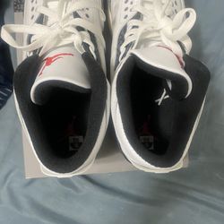 Air Jordan 3 Cement Grey 