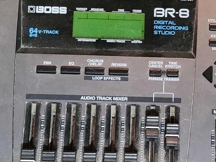 Boss BR-8