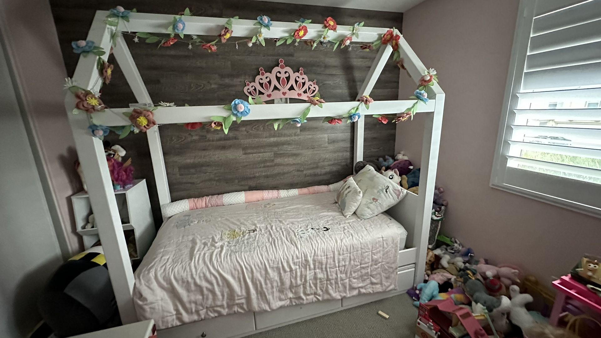 House Frame Princess Bed - Twin
