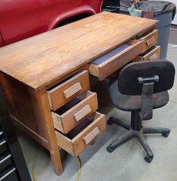 Wood Desk & Office Chair
