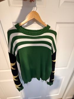 MNML Knit Distressed Crewneck Medium