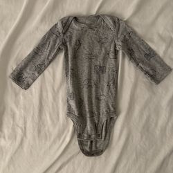 $5 Just One You by Carter's grey animal-print long-sleeve bodysuit (9mos)