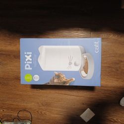 Smart Feeder For Cat. Brand New