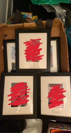 Live laugh love picture frames $10 Each
