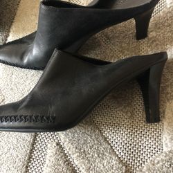 Apt 9 Mule Heel