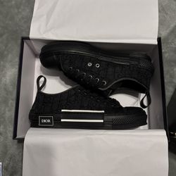 Dior Shoes