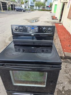 Whirlpool glass top Stove