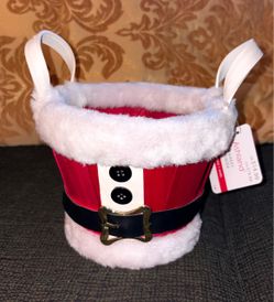 Ashland NWT Holiday Decorative Christmas Basket With Handles