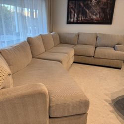 couch for sale!!