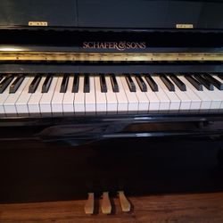 Stand Up Piano