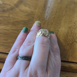14 K Gold Ring