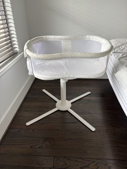 Halo bassinet