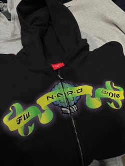 Nerd Pharrell Williams fly or die Y2K