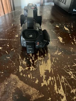XA15 Canon Camera/Camcorder