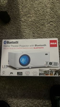 Home theater projector