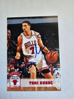 Toni Kukoc signed autographed NBA Hoops Rookie Card