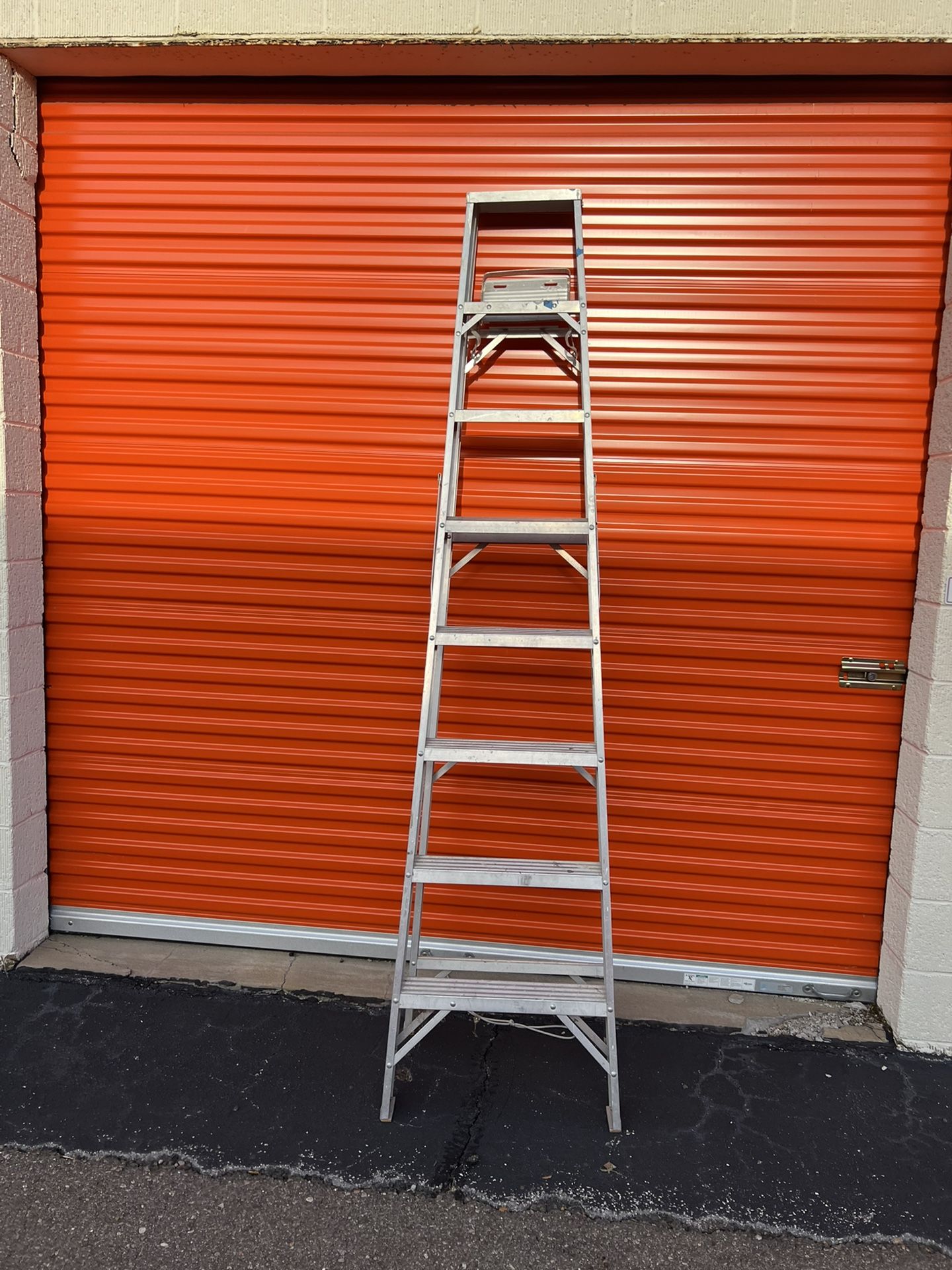 Aluminum Ladder