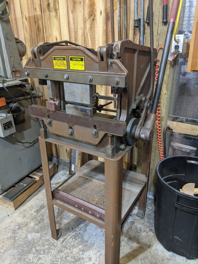 Di-acro 16-24 Press Brake