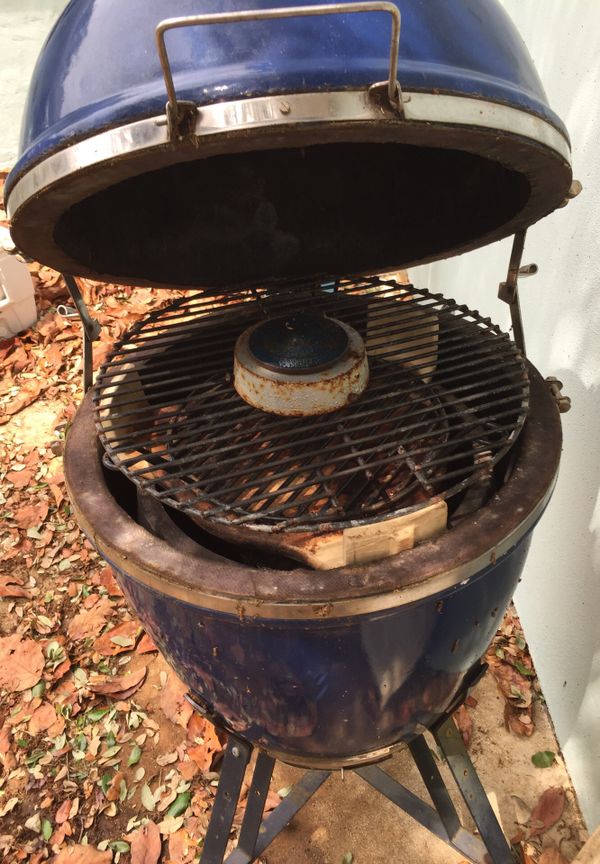 Grill Dome smoker grill for Sale in Palm Beach Gardens, FL OfferUp