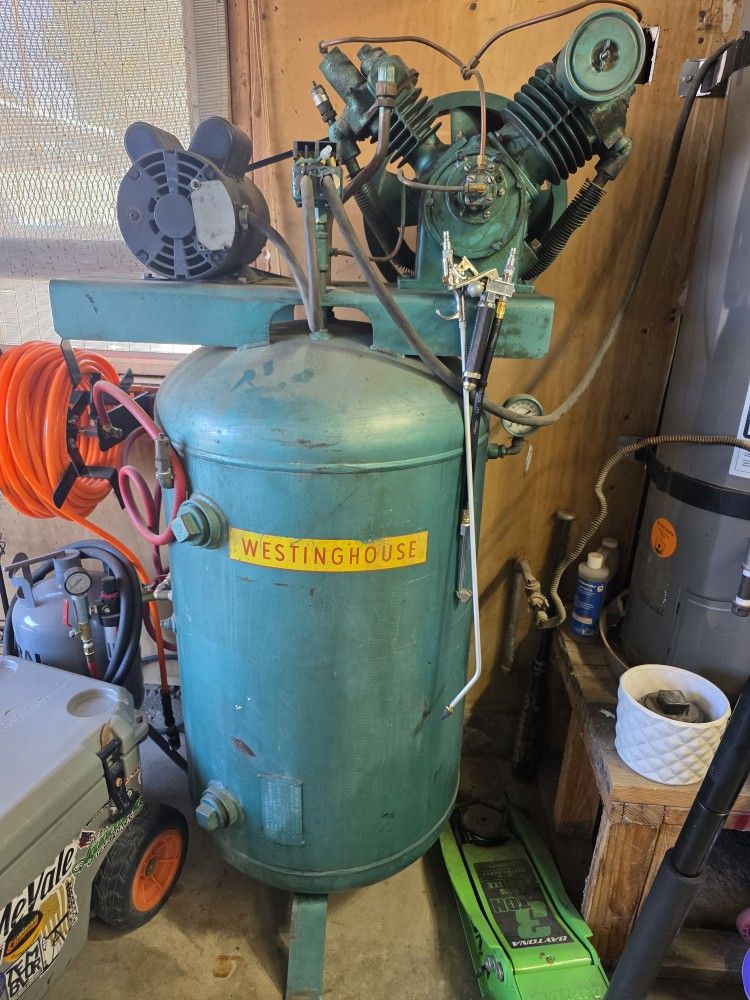 Air Compressor 