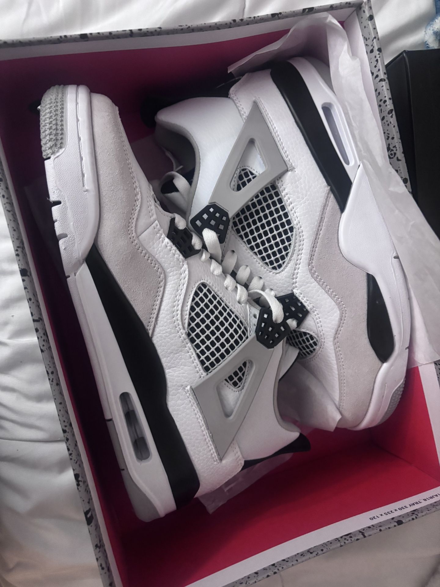 Air Jordan 4's Military Blacks