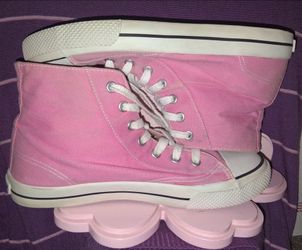 Pink Airwalk canvas sneakers