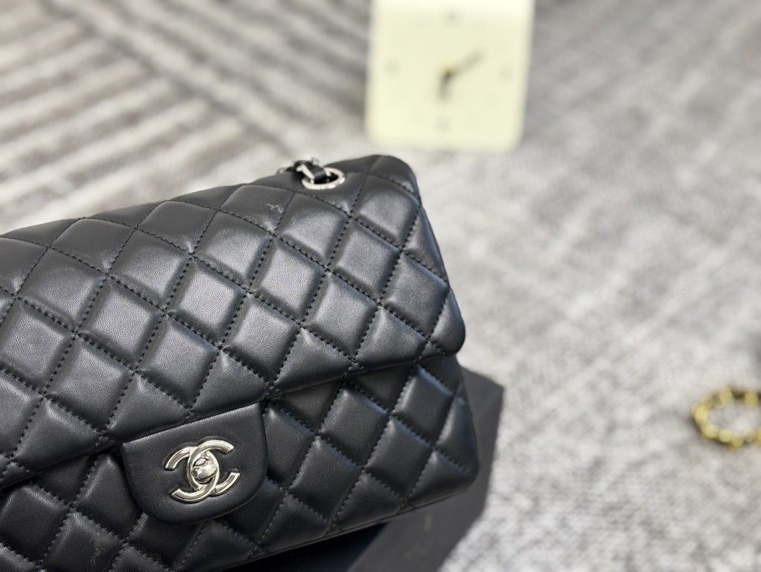 Women's luxury crossbody bag