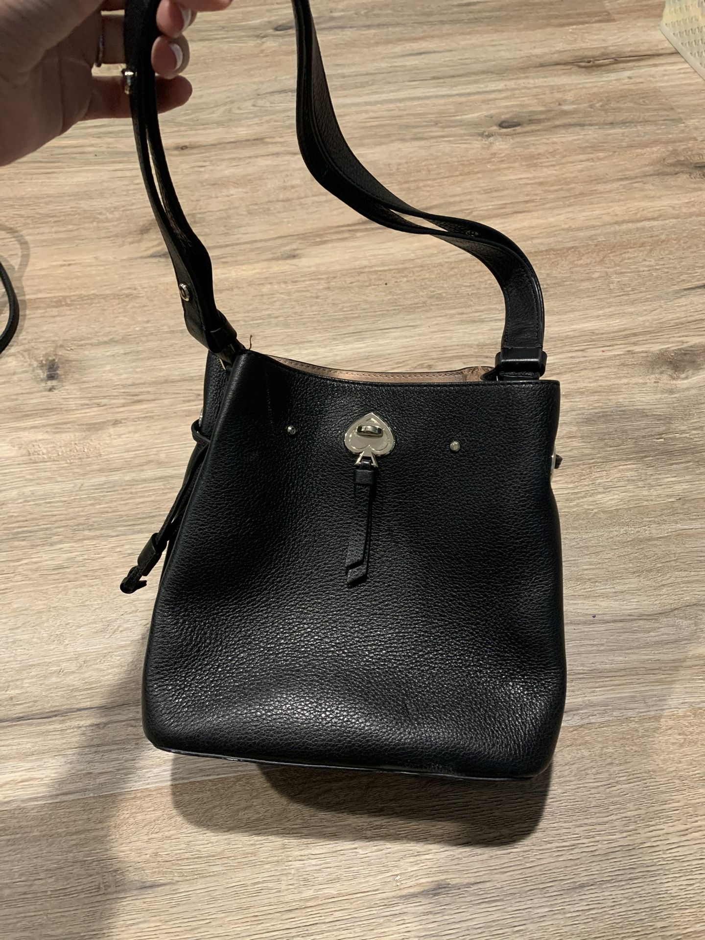 Black Kate Spade Bucket bag 