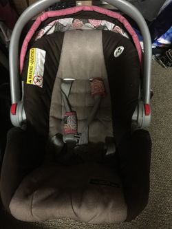 Graco travel system