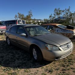 Nissan Altima 