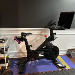 Peloton Bike +