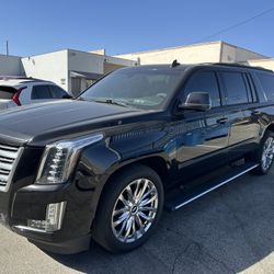 2019 Cadilac Escalade Esv