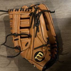 Wilson A900 Baseball Glove