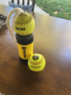 Softball Pitching Trainer 