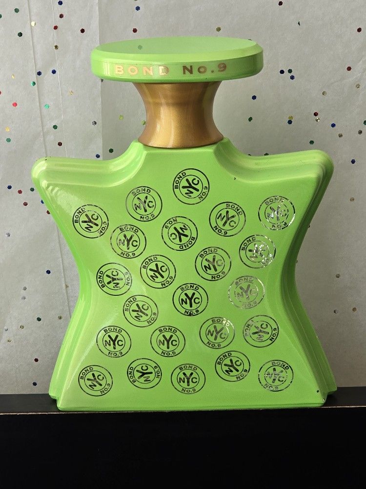 100ml womens perfume, used once, no box. Cash only