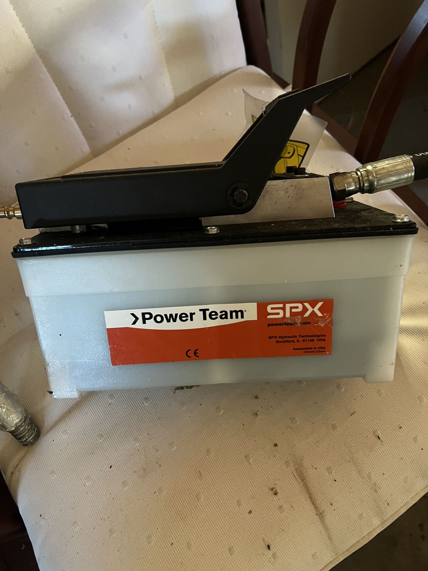 Power Team SPX pump 
